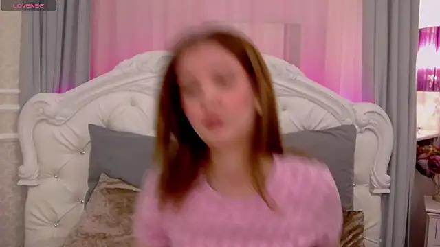 EvansMilana online show from January 2025 05:19:01 PM