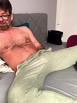 Snapshot of Sash_Ge chatting on January 2026 10:25:02 PM Sash Ge online show from January 2026 10:25:02 PM