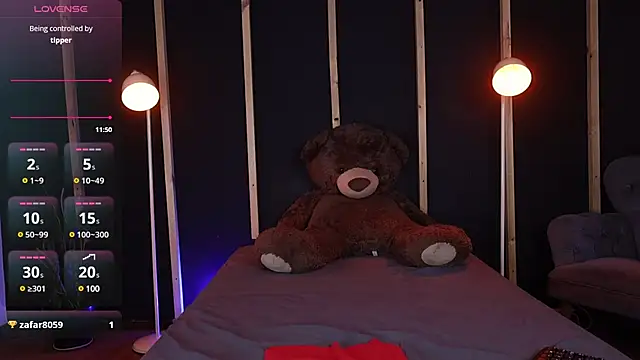 vampy dolll online show from January 2025 08:04:01 PM