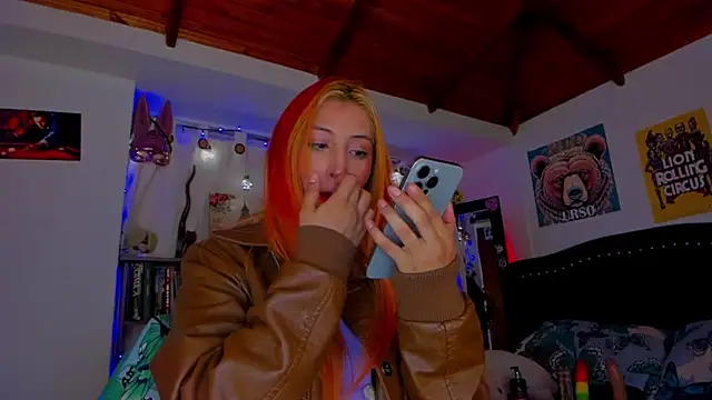 Snapshot of cuteweed420 chatting on January 2025 05:48:01 AM cuteweed420 online show from January 2025 05:48:01 AM