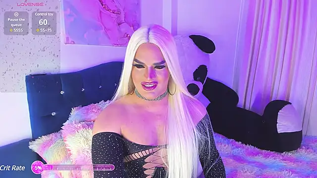 Snapshot of Missisabella_ chatting on February 2025 01:23:02 AM Missisabella online show from February 2025 01:23:02 AM