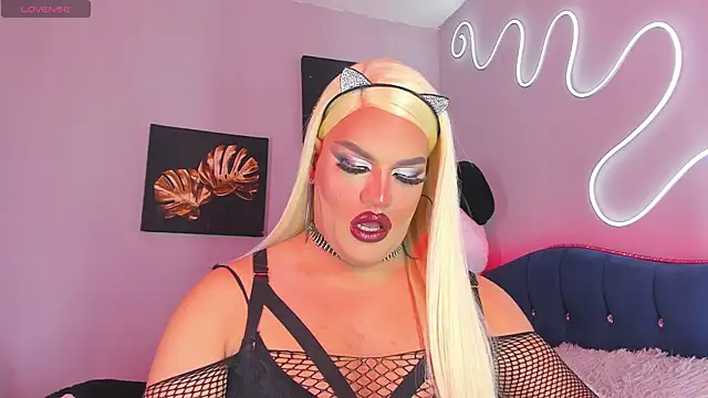 Snapshot of Missisabella_ chatting on September 2025 01:27:02 AM Missisabella online show from September 2025 01:27:02 AM