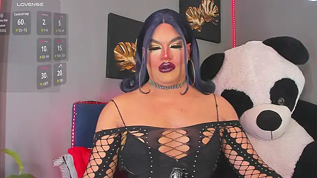 Snapshot of Missisabella_ chatting on December 2025 01:11:01 AM Missisabella online show from December 2025 01:11:01 AM