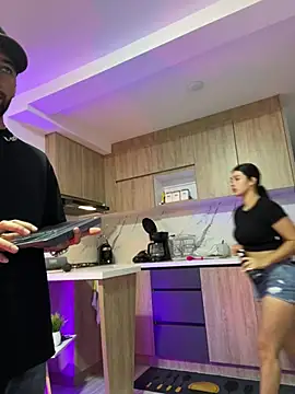 Sweet and caramel online show from February 2025 01:30:02 PM