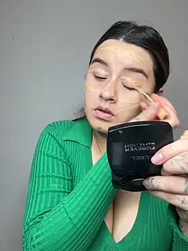 SaraBraun  online show from February 2026 06:33:02 PM