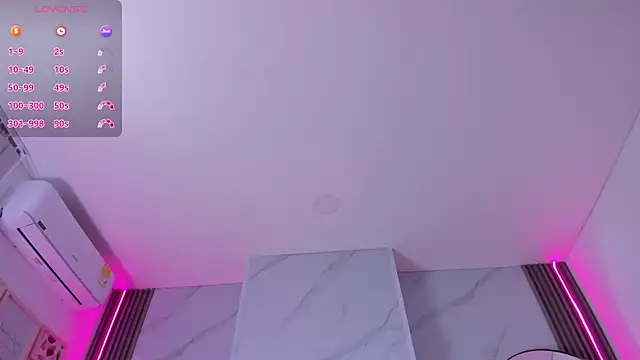 Chlooee   online show from February 2025 03:17:02 PM