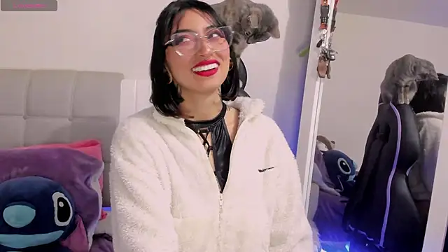 Any Roussee online show from March 2025 12:40:02 AM