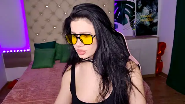 KattieSims online show from February 2025 06:48:02 PM