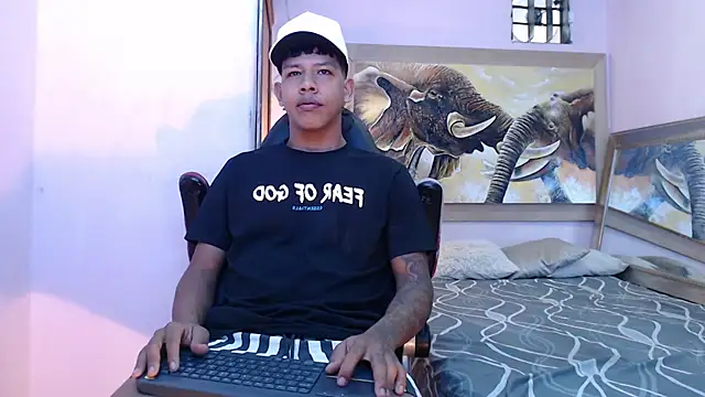 mr stiven  online show from March 2025 02:15:02 AM