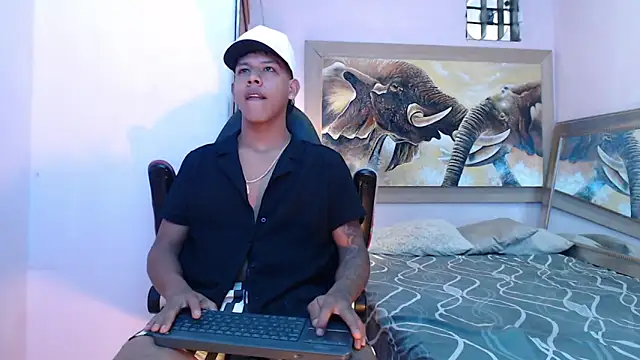 mr stiven  online show from March 2025 05:21:02 AM