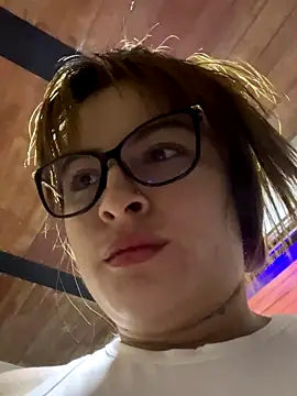 Snapshot of Liah_ferrer chatting on October 2025 11:50:02 AM Liah ferrer online show from October 2025 11:50:02 AM