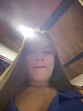 Snapshot of Liah_ferrer chatting on October 2025 10:19:01 PM Liah ferrer online show from October 2025 10:19:01 PM