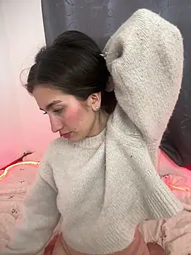 LuneObscure online show from January 2025 11:18:02 AM