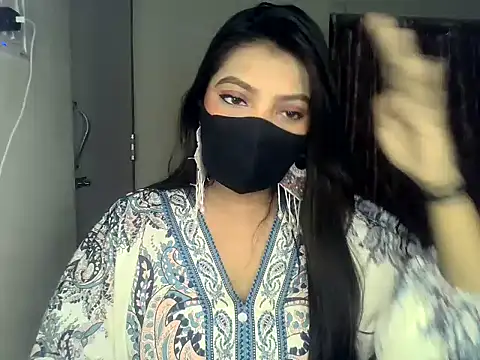 ishi Beauty online show from October 2025 05:33:01 AM