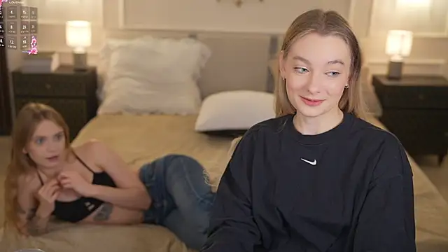 Ewa Pearl online show from November 2025 08:13:02 AM