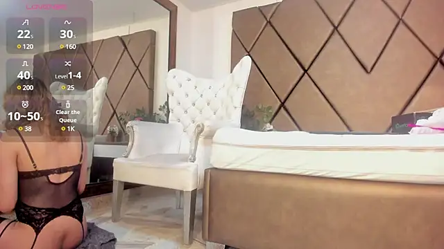 Snapshot of LunitaDiva chatting on March 2025 01:18:02 PM LunitaDiva online show from March 2025 01:18:02 PM