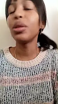 Snapshot of valkirya_7 chatting on October 2025 12:50:01 PM valkirya 7 online show from October 2025 12:50:01 PM