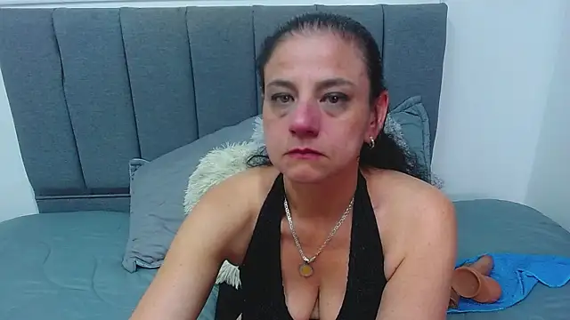 sasi luna online show from February 2025 08:14:02 PM