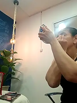 sasi luna online show from September 2025 01:57:02 PM