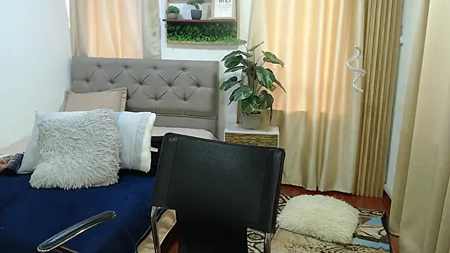sasi luna online show from May 2026 01:29:01 PM