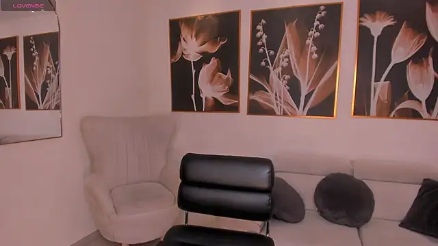 BellaCarteer  online show from March 2026 06:30:01 PM