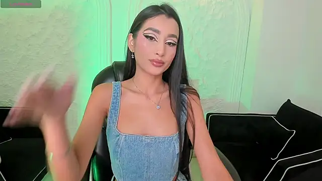 Snapshot of BellaCarteer_ chatting on June 2026 12:24:02 AM BellaCarteer online show from June 2026 12:24:02 AM