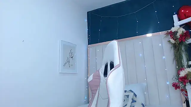 africa holmes online show from March 2025 01:48:01 AM