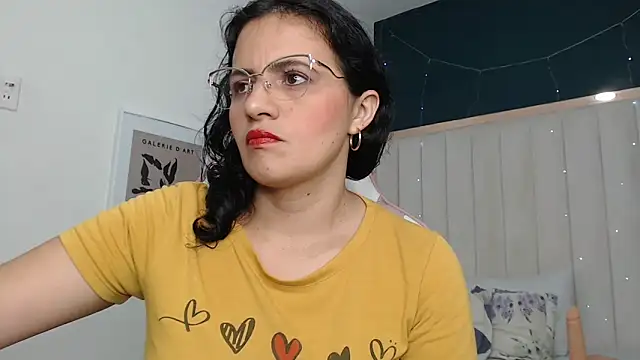 africa holmes online show from March 2025 01:45:02 AM