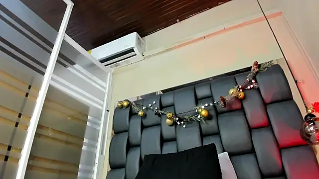 africa holmes online show from March 2026 02:22:02 AM