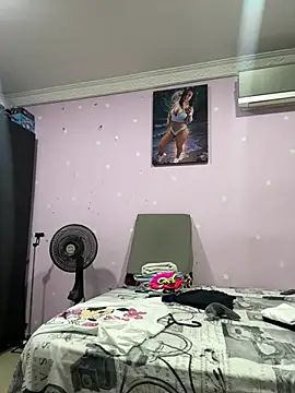 Naticol1 online show from April 2026 07:58:02 PM