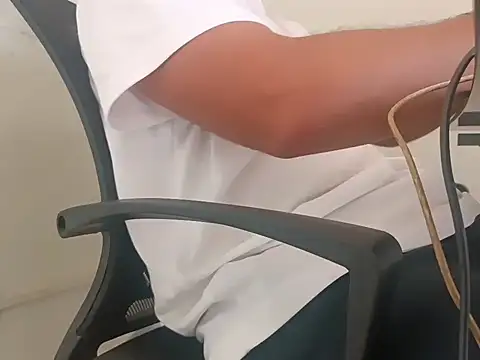 antonix-hard online show from October 2025 07:58:01 PM