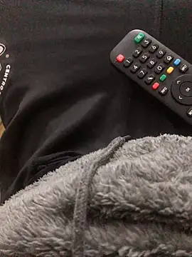 Dominador50T0ns online show from November 2025 07:27:01 PM