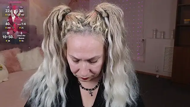 Penelope Pinky online show from February 2025 05:34:01 PM