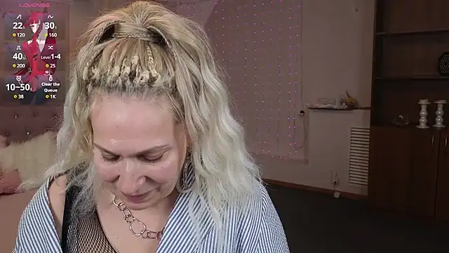 Penelope Pinky online show from February 2025 05:30:01 PM