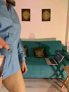 mi michelle online show from February 2025 06:49:02 PM