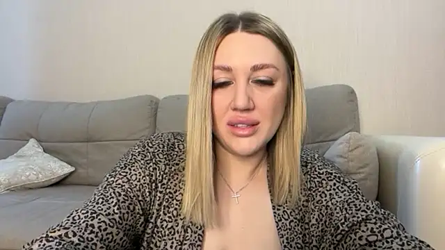 VickyLove047 online show from September 2025 05:56:01 AM