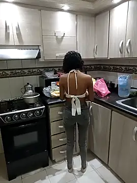 anais tgn online show from February 2025 06:05:01 PM