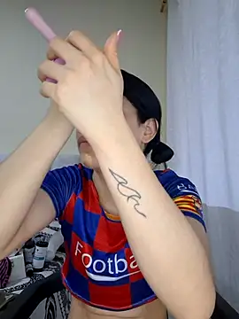 franchezkavegaaa online show from October 2025 12:00:02 PM