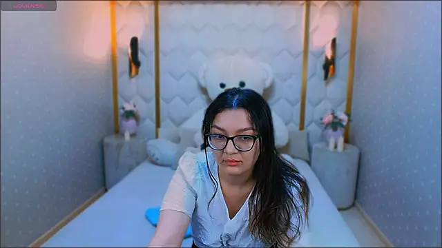 ZarifaBev online show from January 2025 01:14:01 PM