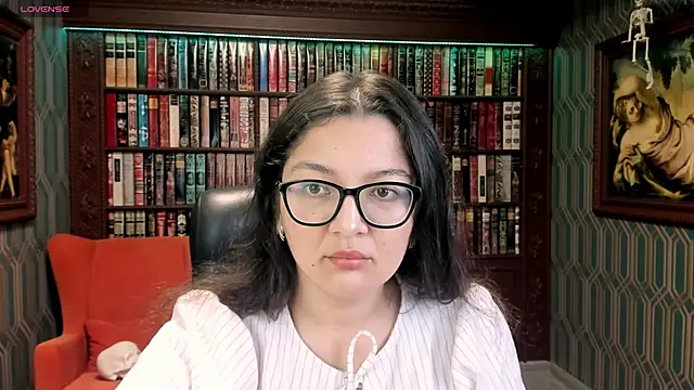 ZarifaBev online show from September 2025 10:10:02 PM