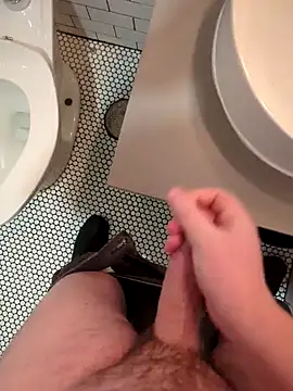 Snapshot of AndysBigOne chatting on January 2025 05:13:02 PM AndysBigOne online show from January 2025 05:13:02 PM