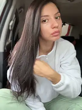 JulliaVegas online show from October 2025 02:20:01 AM