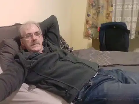 farock online show from December 2024 07:18:02 PM