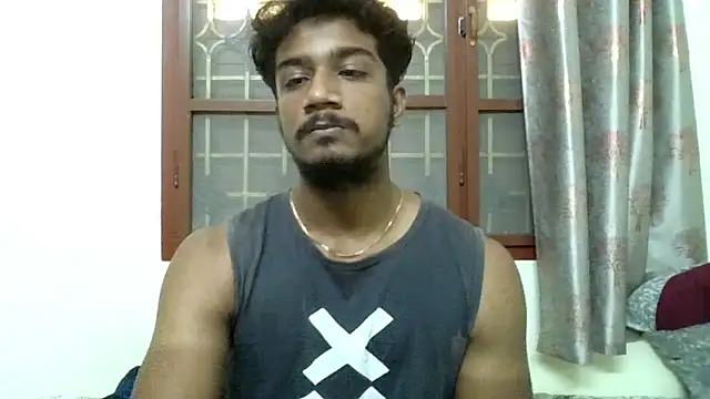 freaok t online show from November 2025 05:05:01 AM