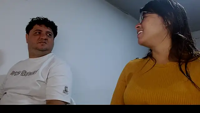 Snapshot of Paloma_Desire chatting on November 2025 11:34:02 AM Paloma Desire online show from November 2025 11:34:02 AM