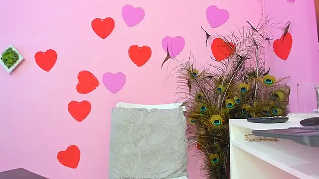 miss--flora online show from March 2025 01:15:02 PM