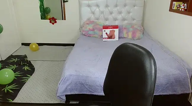 perlabeautiful online show from March 2025 10:14:01 AM