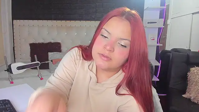 melanie hh online show from March 2025 04:06:02 AM