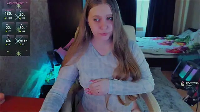 Snapshot of Alice_Dreamgirl_ chatting on March 2025 12:16:01 PM Alice Dreamgirl online show from March 2025 12:16:01 PM