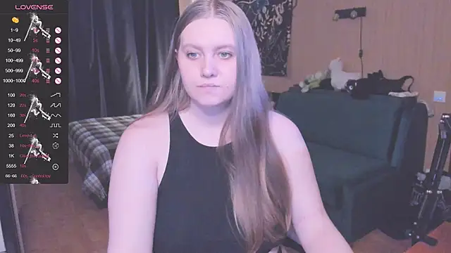 Snapshot of Alice_Dreamgirl_ chatting on October 2025 11:57:02 AM Alice Dreamgirl online show from October 2025 11:57:02 AM